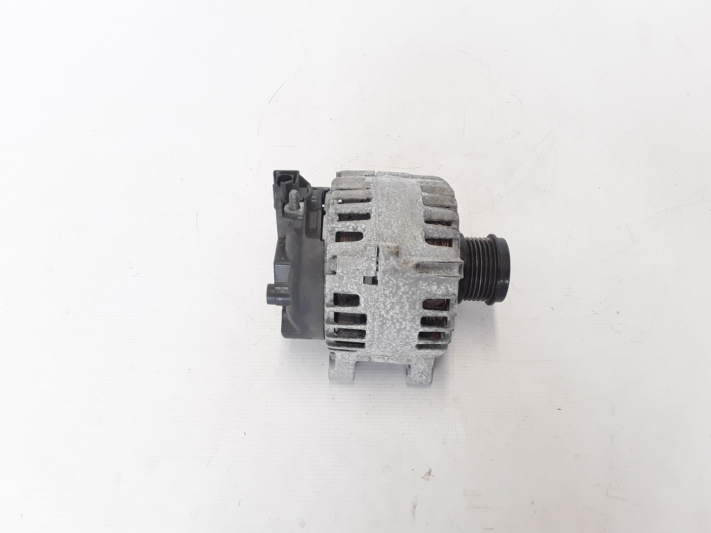 VOLVO V60 1 generation (2010-2020) Generatorius 30644799 21084568