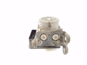 Ford Mondeo V (2014–2018) ABS unit EG9C2C219BF - 2