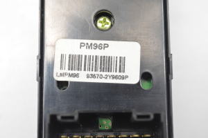 Hyundai ix35 (2009–2015) Front door glass switch 935702Y9609P - 4