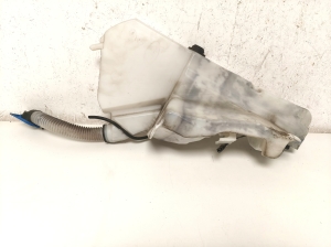   Front washer fluid reservoir  - GX7317B613CC 