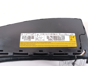 Mercedes Benz A-Class 176 (2012–2018) Priekšējā sēdekļa drošības spilvens A2468603602 - 3