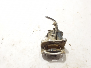 BMW X5 G05 (2018–2026) Tagumine pidurisadul 6891767 - 2