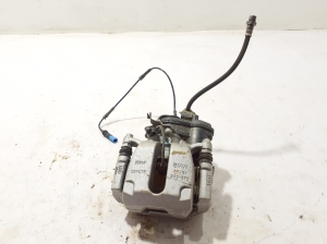 BMW X5 G05 (2018–2026) Tagumine pidurisadul 6891768 - 4