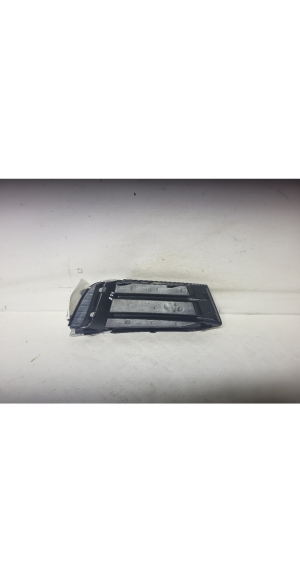 AUDI A3 8Y (2020–2026) Front bumper lower grille 8V5807671 - 2