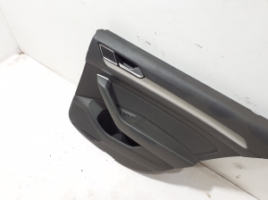 Volkswagen Passat B8 (2014–2023) Tagumise küljeukse polster 3G9867212AC - 4