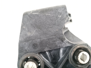 Ford Mustang Mach-E Mach-E (2020–2026) Halter für Klimakompressor LJ9H19F669AE - 3