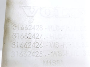 VOLVO V90 (2016–2026) Front washer fluid reservoir 31662428 - 4