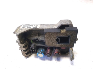 Mercedes Benz ML-Class 163 (1998–2005) Gebläsewiderstand A2308210251 - 2