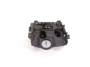  Salongi muu osa  - LJ9T14A254AC 