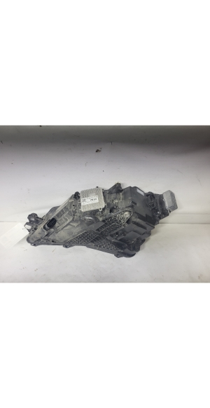 Skoda Superb (2015–2026) Scheinwerfer und seine Teile 3V1941016D - 3