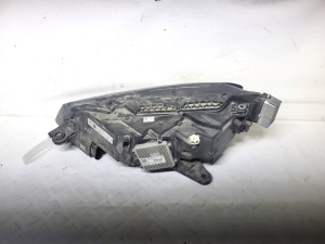Skoda Superb (2015–2026) Scheinwerfer und seine Teile 3V1941016D - 4