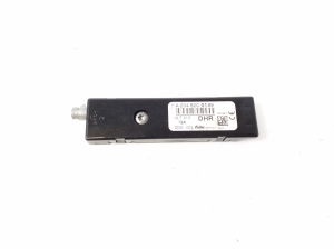 Antenna amplifier - A2048200189