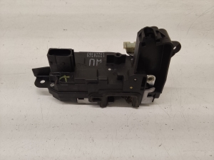 Opel Zafira B (2005–2014) Front door lock 13220369 - 4