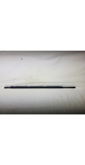 Kia Sorento (2014–2026) Rear side door outer window molding 83210C5000 - 2