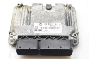 Motorsteuergerät - 03G906021NK