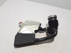 BMW X5 G05 (2018–2026) Õhu sisselaske voolik 7643302 - 4