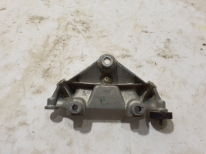 BMW X5 G05 (2018–2026) Getriebehalter 7337921 - 3
