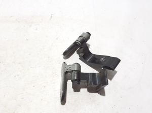 BMW X5 G05 (2018–2026) Rear side door upper hinge - 2