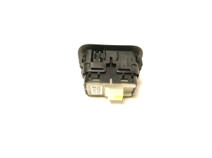 Mercedes Benz C-Class 205 (2014–2021) Trunk opening switch A2059051613 - 4