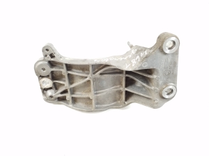 Jeep Grand Cherokee WK2 (2010–2026) Lichtmaschinenhalter 68194513AA - 2