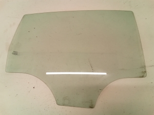 Tagumise külgukse klaas - 43R001583