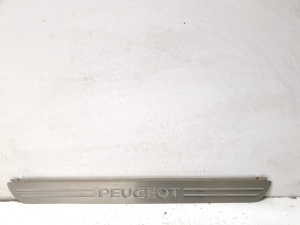Peugeot 407 (2004–2010) Sisemine läveliist - 4