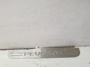 Peugeot 407 (2004–2010) Sisemine läveliist - 4