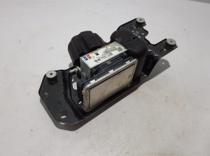 BMW X5 G05 (2018–2026) Air suspension compressor 5A5D5D5 - 3