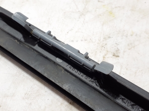 BMW X5 G05 (2018–2026) Windshield pillar outer molding 7463528 - 3