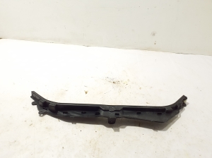   Other part under the hood  - 7424939 