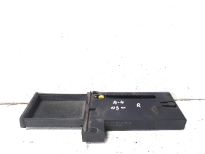 AUDI A4 B7 (2004–2008) Sonstiges Innenraumteil 8E2941561B - 3