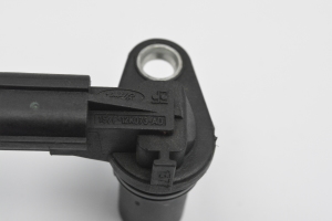 Ford Fiesta VI (2008–2017) Kurbelwellensensor 1S7F12K073AD - 4