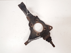 Front hub stump without bearing - 28313XA00A