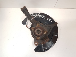 Front wheel hub - 28313XA01A