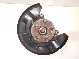 Front wheel hub - 28313XA01A