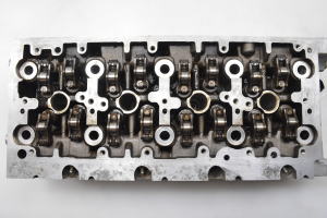 Volkswagen Golf VII (2012–2026) Cilindru galva 04L103373E - 3
