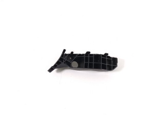 Front bumper bracket - 86551S2000