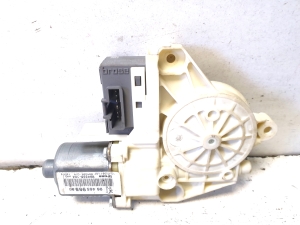 Peugeot 407 (2004–2010) Tagumise külgukse aknatõstuki mootor 9646595580 - 2