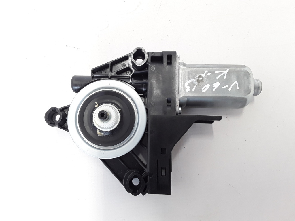 VOLVO V60 1 generation (2010-2020) Front Left Door Window Regulator Motor 31253061 21084551