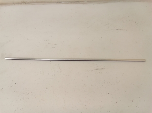 Rear side door outer window molding - 688965