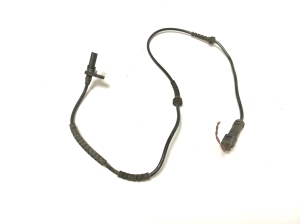   Front ABS sensor  - 6853859 