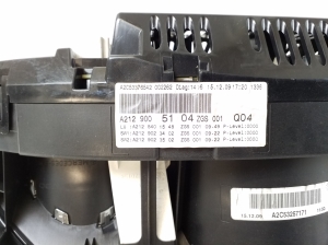 Mercedes Benz E-Class W212 (2009–2015) Instrument cluster A2129005104 - 3