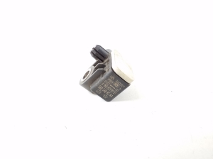 Mercedes Benz B-Class 246 (2011–2017) Airbag sensor A1668210151 - 2