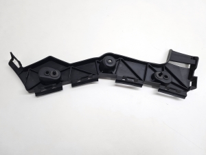 Ford C-MAX (2010–2026) Rear bumper bracket AM51R17E851A - 3