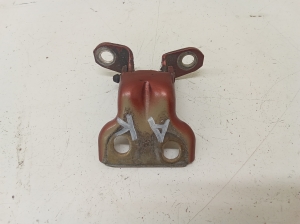 Rear side door lower hinge - RLWR