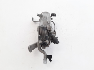  EGR valve 