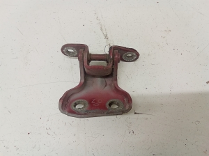 NISSAN Terrano R20 (1996–2007) Front door lower hinge 801017F731 - 2