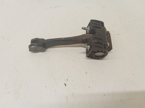 Opel Astra H (2004–2010) Rear side door opening limiter 13107851 - 3