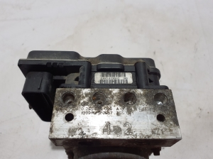Mercedes Benz Vito W639 (2003–2014) ABS unit A0084315412 - 3