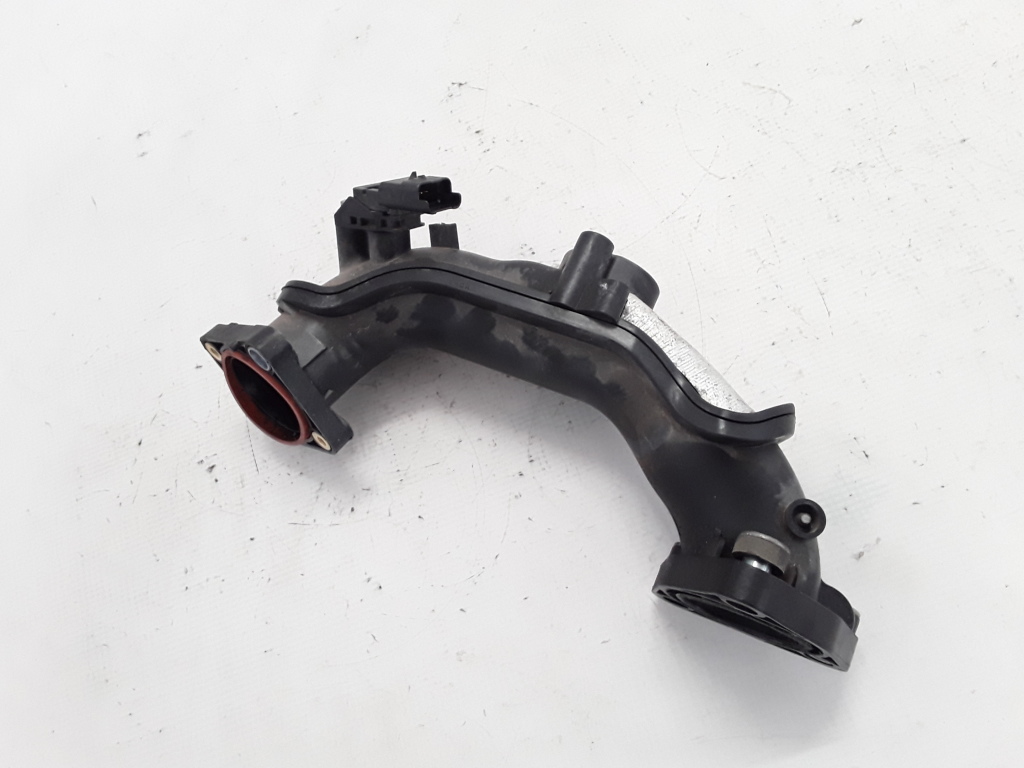 VOLVO V60 1 generation (2010-2020) Oljereturslang 9674942380 21084540